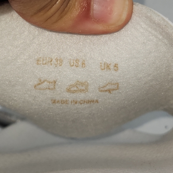 Roberto Cavalli Women Logo Pool Slides Sandals In White Size 6 - Picture 13 of 16